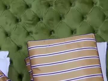 lunajenner — 2025-10-24 19:36 lunajenner — 2025-10-24 19:36